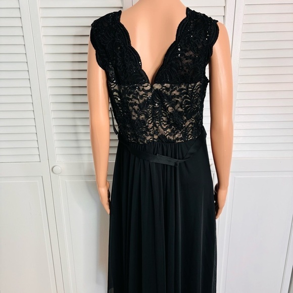 New R & M RICHARDS Sequined Lace Chiffon Black Gown Size 12 - Picture 13 of 14